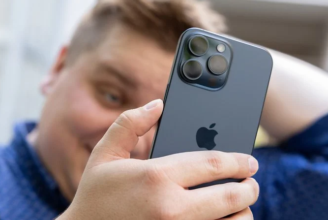 کدام گوشی بهترین دوربین سلفی را دارد؟