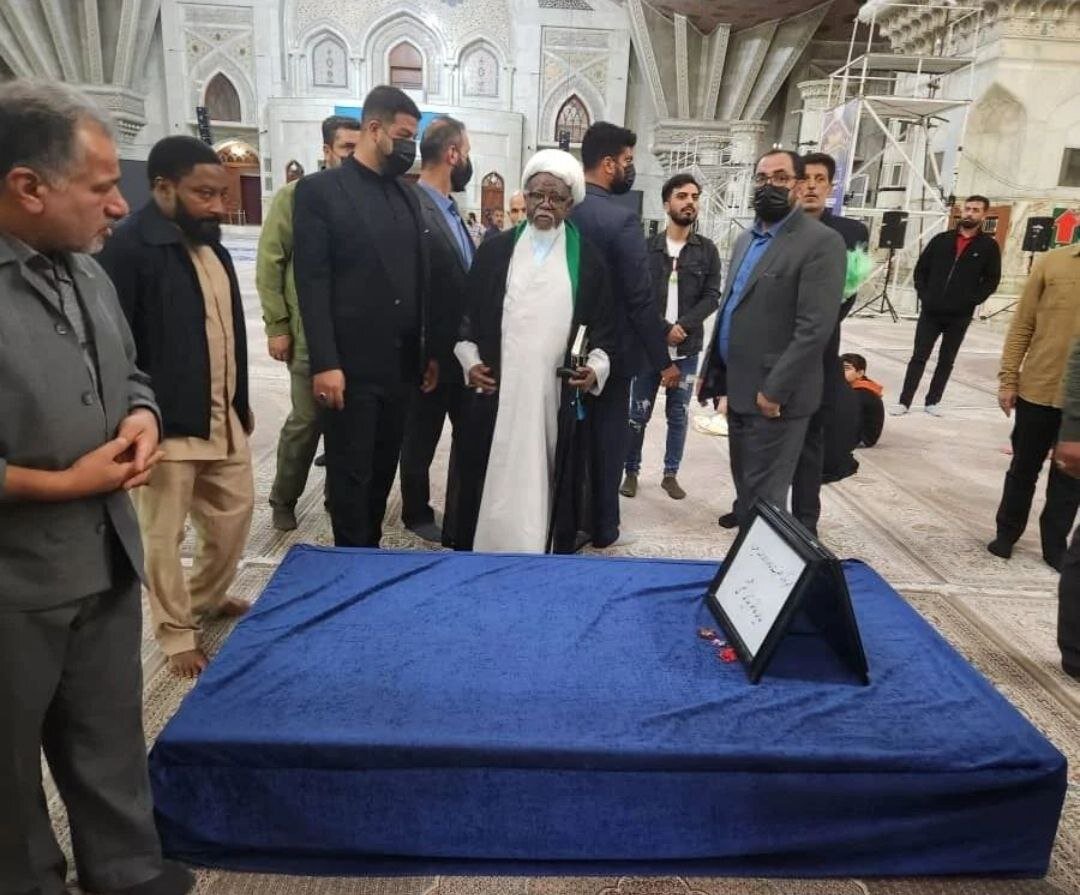 عکسی از مهمان ویژه حرم امام خمینی (ره)