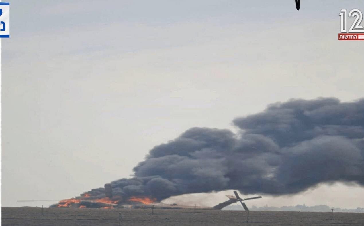 هلیکوپتر نظامی اسرائیل خاکستر شد/ عکس