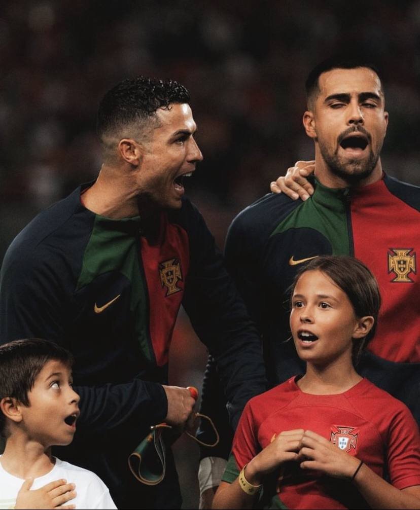 عکس‌| احساسات خاص رونالدو برای سرود ملی پرتغال