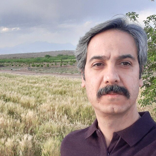 ادیب سلطانی، نقشهی راهی برای آیندگان