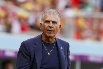 عکس | کارلوس کیروش دکتر شد!