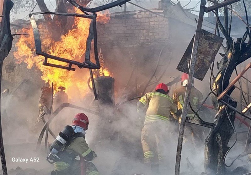 قطع پای پسر ۱۶ ساله؛ جزئیات بیشتر از انفجار جایگاه گاز در البرز/ عکس