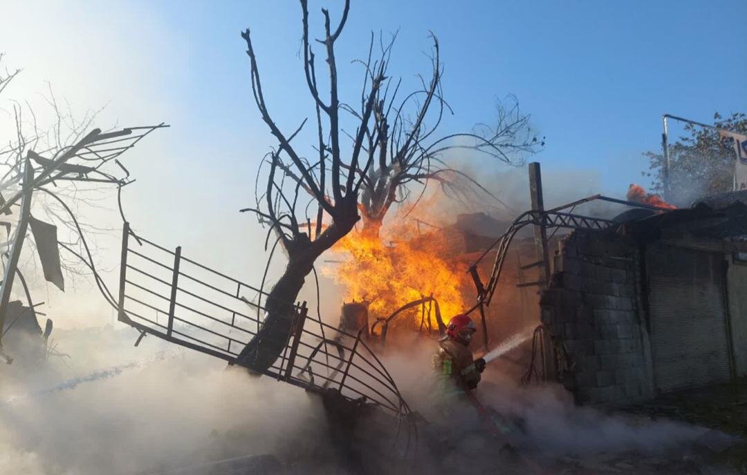 قطع پای پسر ۱۶ ساله؛ جزئیات بیشتر از انفجار جایگاه گاز در البرز/ عکس