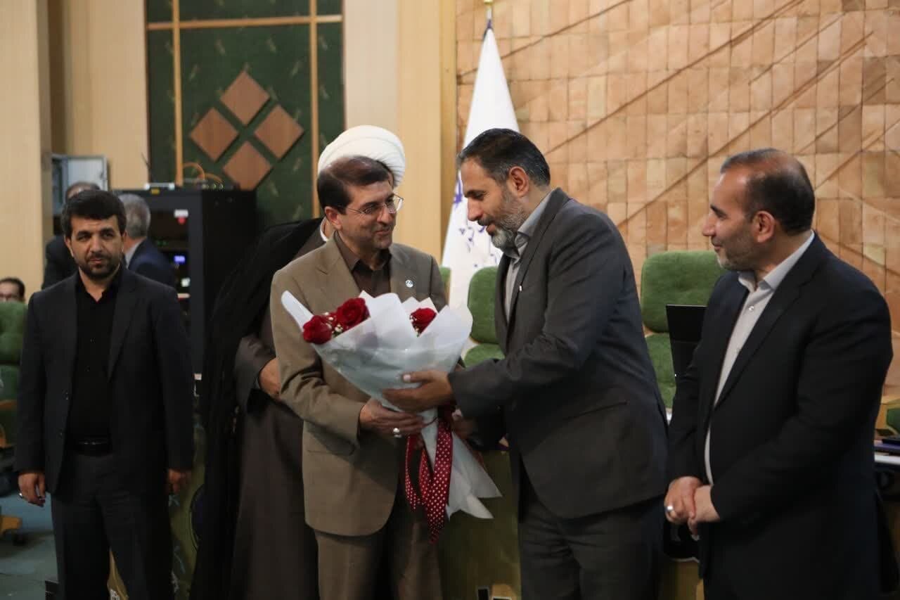 ضرورت «توانمندسازی» نیازمندان به عنوان یک راهبرد اساسی/وظیفه مهم خیرین حفظ کرامت و عزت مستمندان است