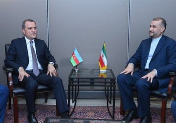 Iran, Azerbaijan FMs meet in Jeddah