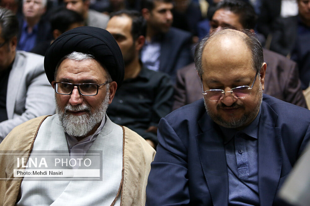 همنشینی دولتمردان ابراهیم رئیسی و حسن روحانی در یک مراسم+عکس