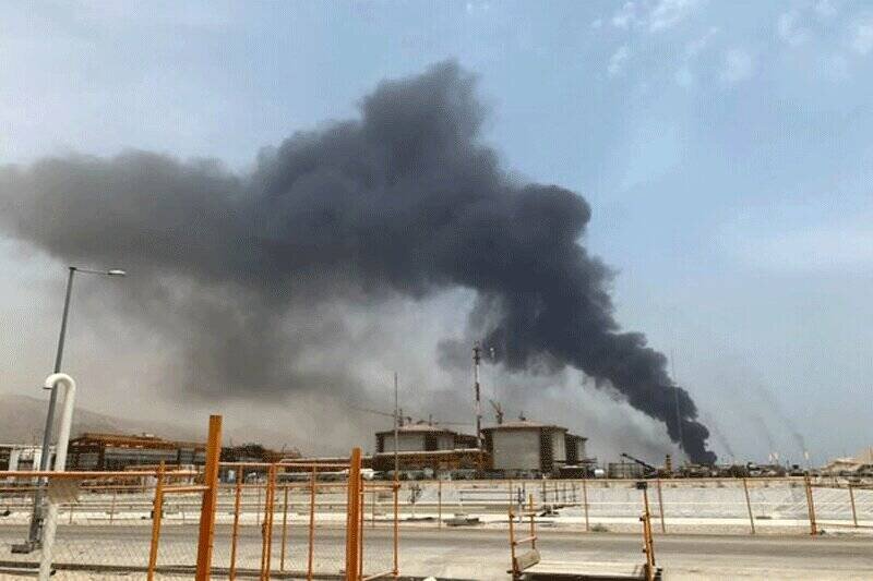 ببینید | آتش سوزی گسترده در پتروپالایش کنگان