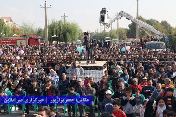 همایش بزرگ پیاده روی خانوادگی در ارومیه