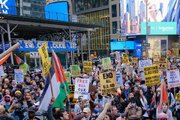 ببینید | تجمع عظیم طرفداران فلسطین در میدان تایمز نیویورک