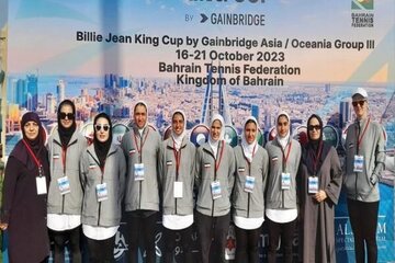 Iran's women table tennis team beat Saudi Arabia in Bahrain
