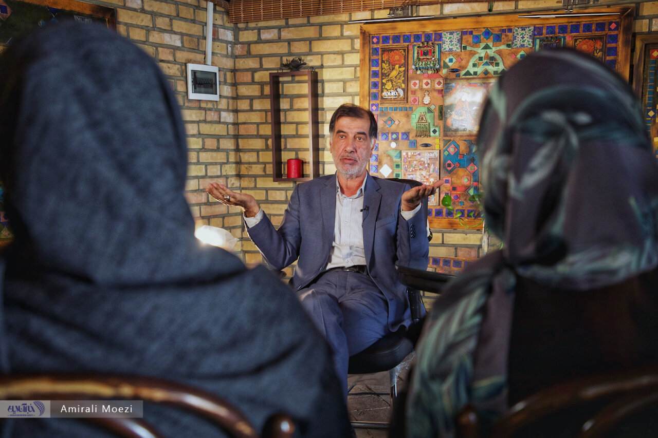 باهنر: بعید نیست ردصلاحیت شوم/ ظریف میتواند پدرخوانده لیست اصلاحطلبان باشد/ جایی نیستم که خالصسازان حذفم کنند