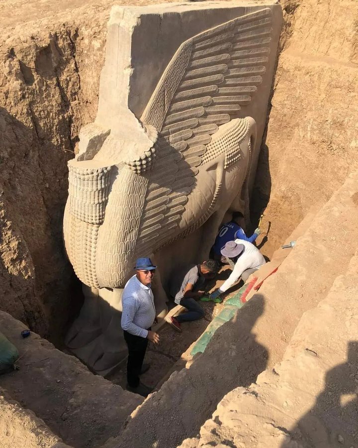 کشف مجسمه شگفت‌انگیز در عراق/ عکس