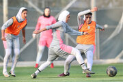 ببینید | زنان فوتبال ایران آماده تاریخ‌سازی مقابل استرالیا