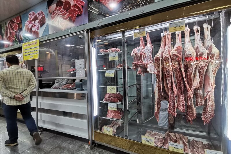 - گوشت گوسفندی ۲۳۰ هزار تومان شد/ پوریان: قیمت گوشت این‌گونه منطقی و واقعی می‌شود