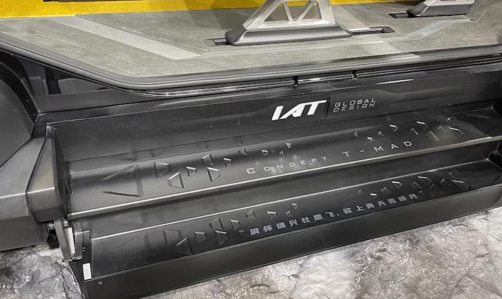 نمونه چینی سایبرتراک نیامده تولید شد!/ عکس 2