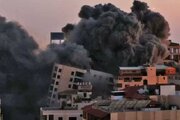 ببینید | اولین تصاویر از حمله پهپادی حزب‌الله به پایگاه‌های اسرائیل؛ دود انفجارهای مهیب در جنوب لبنان