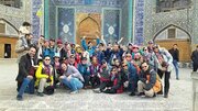 عکس | تصویر یادگاری گردشگران زن اروپایی در ایران با چادر