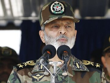 هشدار فرمانده کل ارتش ایران به آمریکا و اسرائیل