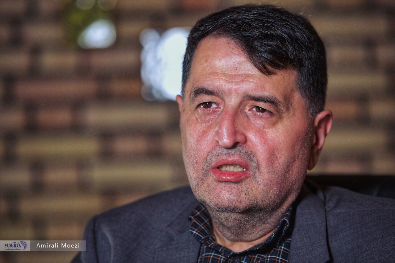 تحلیل مجید تفرشی از پشتپرده زلزله سیاسی در کابینه بریتانیا/ کامرون مأموریت پلن بی را بر عهده گرفته است؟