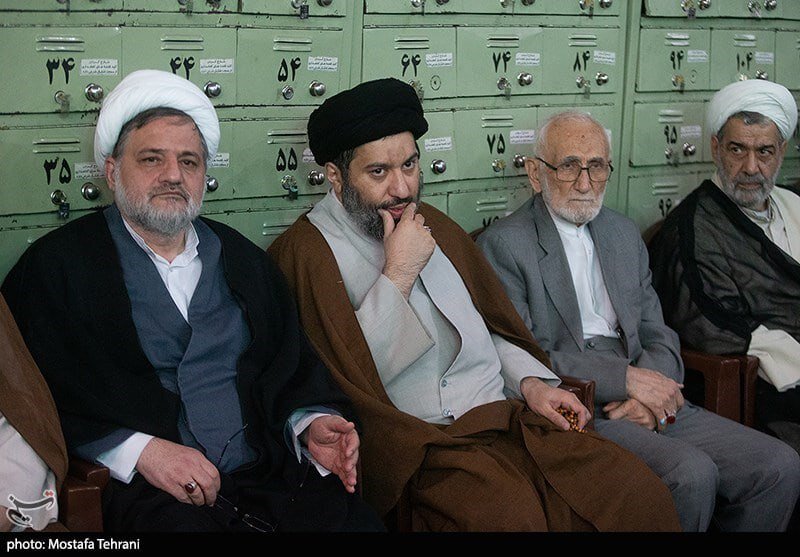 تصاویر جدید از ۴ پسر رهبر انقلاب در یک مراسم ختم