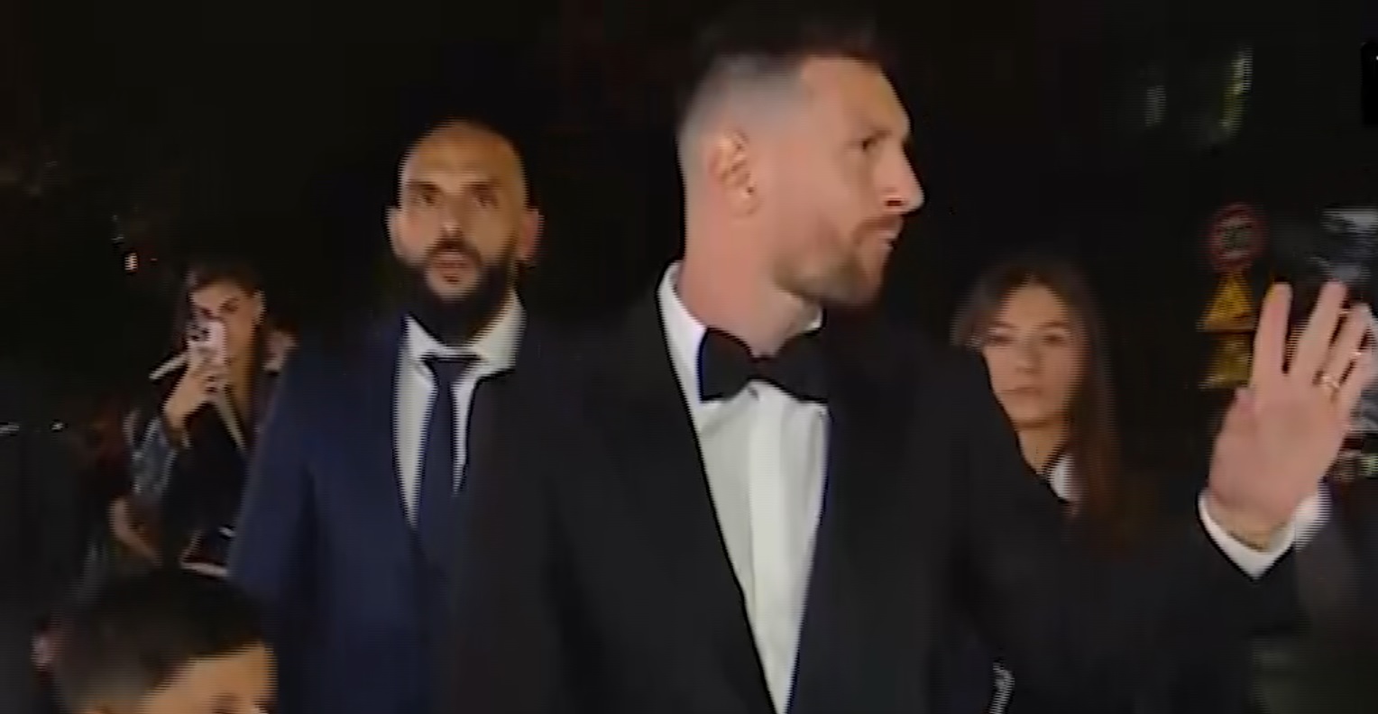 عکس| لیونل مسی با بادیگاردش رسید!