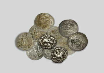۵۰۰ قطعه از سکه‌های تاریخی ایران به موزه رضوی اهدا شد