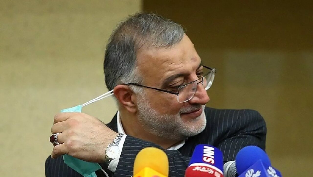 - واکنش زاکانی به برکناری مدیر عامل سابق سازمان زیباسازی تهران