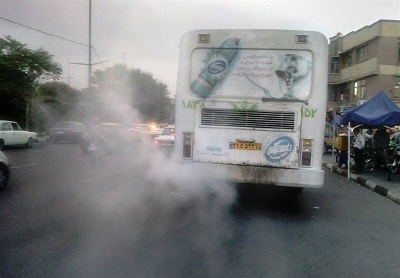 مرگ منتسب به آلودگی هوا، سالانه ‌۲۶ هزار نفر!/ «تهرانی‌ها می‌روند شمال و آنجا بنزین بی‌کیفیت می‌زنند، بنزین تهران استاندار است»