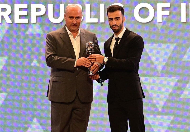 عکس| ستاره ایرانی مرد سال آسیا شد