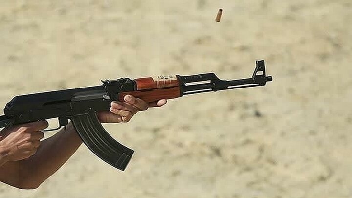 ببینید | اولین تصاویر از حمله تروریستی به پایگاه انتظامی راسک