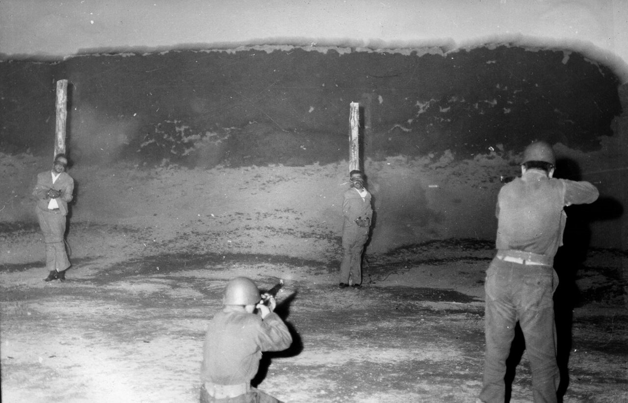 عکس لحظه اعدام طیب حاج رضایی /ای عکاسها، عکس ما را بگیرید