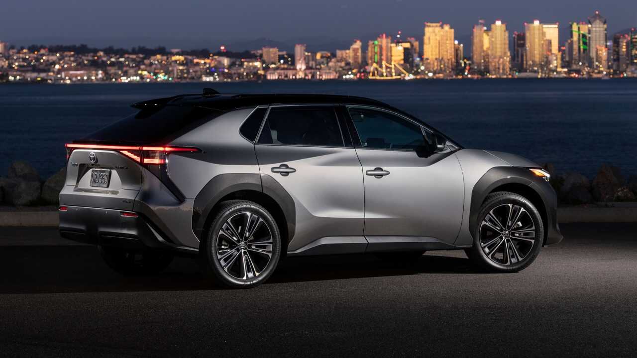 هیبریدیها جای برقیها را میگیرند!