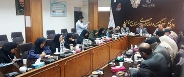 جدول نمایش آثار سی و چهارمین جشنواره تئاتر استان سمنان اعلام شد