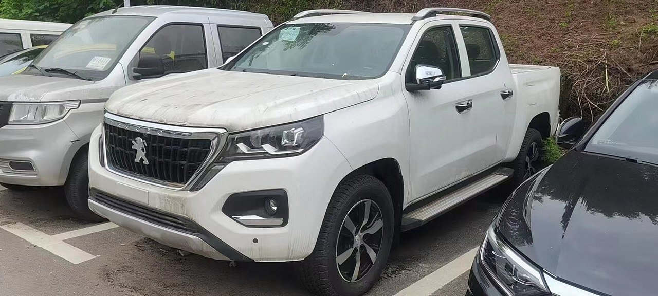 وانت عضلانی پژو که با کمک چین ساخته شده/ عکس