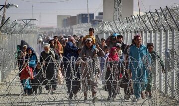 پاکستان به مهاجران افغان رحم نکرد/ اخراج همچنان ادامه دارد
