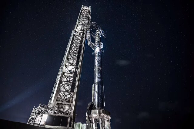 پرتاب قدرتمندترین موشک جهان برای دومین بار/ عکس