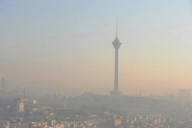 - هوای تهران همچنان آلوده؛ ۱۴ نقطه در وضعیت قرمز