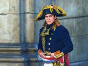 تصاویر دیده نشده ناپلئون در شلوغی خیابان‌های پاریس | راز رابطه اعتیادآور این پادشاه به همسرش ژوزفین چه بود؟