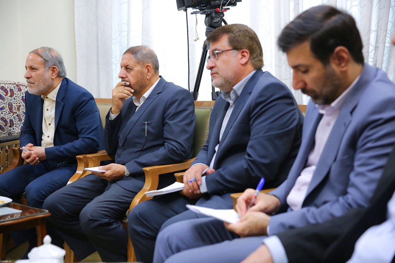 تصاویری از اعضای شورای نگهبان در دیدار با رهبر انقلاب/ جنتی در صدر مجلس نشست