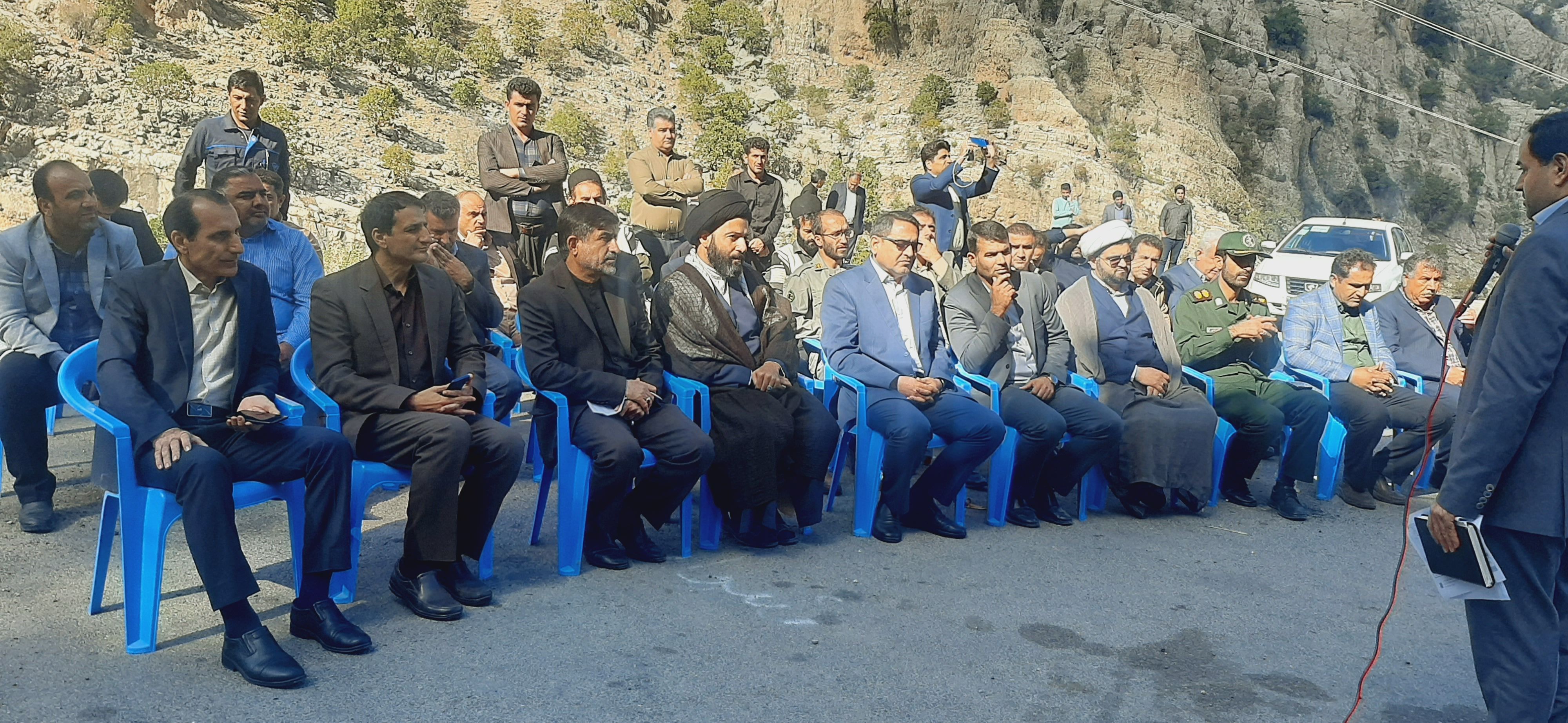 آیین اجرای عملیات طرح فیبرنوری شهر قلعهخواجه به زاووت اندیکا