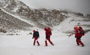 ببینید | نجات دو کوهنورد گم شده در قله گاوکشان گرگان پس از ۱۲ ساعت