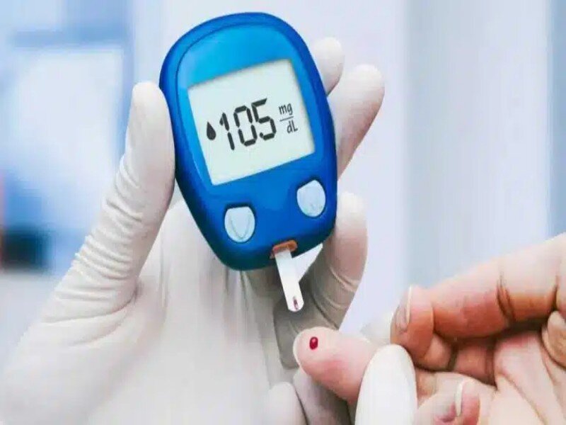 - شناسایی بیماران فشار خون و دیابت در قالب «پویش ملی سلامت» 