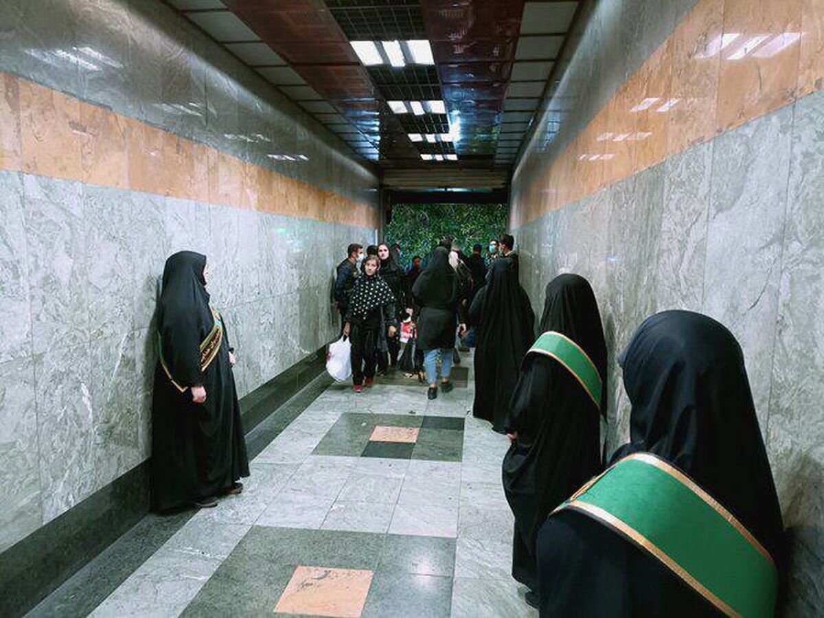- واکنش وزیر کشور به فعالیت حجاب‌بانان: نیازی به مجوز ندارند