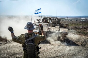 Israeli regime kills two Palestinians returning home after ceasefire