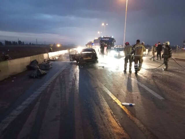 واژگونی آتشین پراید ۳ کشته برجای گذاشت/ عکس