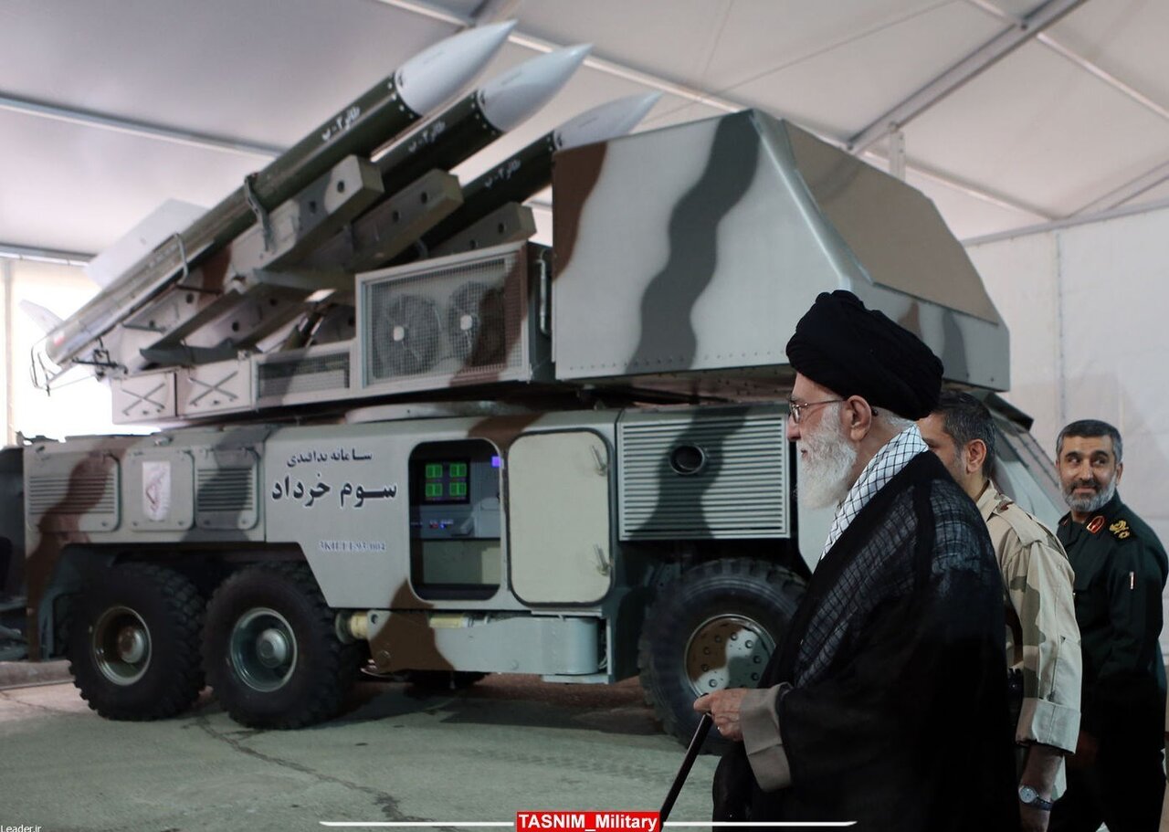 خط و نشان ایران برای آمریکا با موشک های ۳۲۰ کیلومتری /جزئیات مهم از جدیدترین دستاور سپاه پاسداران +ویژگی و تصاویر