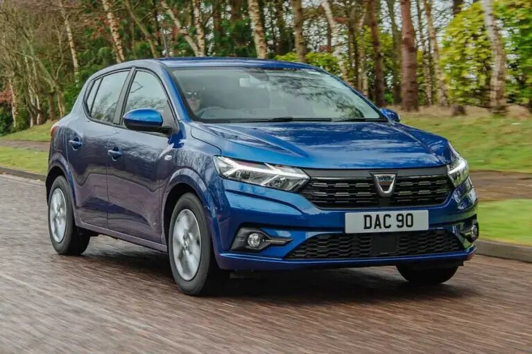 ساندروی محبوب در ایران پرفروشترین خودوری اروپا شد/ عکس