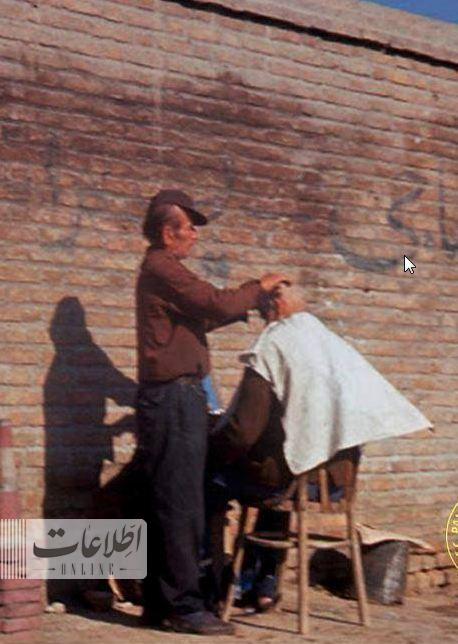 عکس دیدنی از یک آرایشگاه مردانه، ۷۰سال قبل!