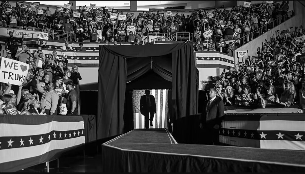 جایگاه ترامپ در بین مذهبیان آمریکا/ دونالد محبوب اوانجلیستها شد!